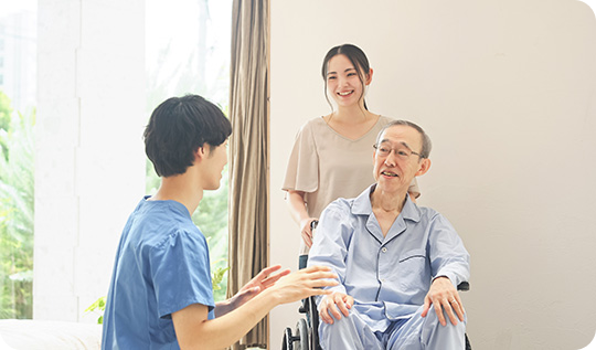 訪問診療の説明や契約から初回診療までをサポート